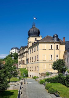 Classical Lower Castle, Upper Castle at the back, residential town of Greiz, Thuringia, Germany,