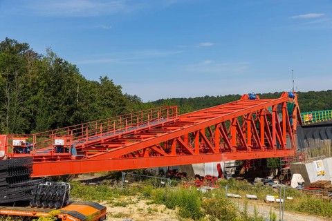 The new bridge on the Pirna southern bypass will be 916 metres long, 70 metres high and require 7,