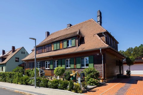 Niesky is a small town in the district of Görlitz in Upper Lusatia. With just under 10, 000