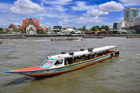 Chao Phraya River Water Taxi, Bangkok, Thailand, Asia