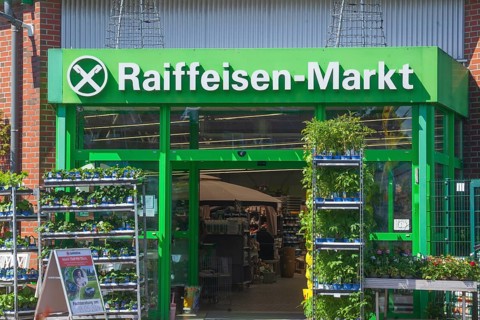 Raiffeisen Market with logo, Bad Zwischenahn, Lower Saxony, Germany, Europe