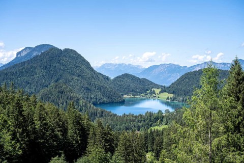Hintersteiner See in the mountains, Tyrol, Austria, Europe
