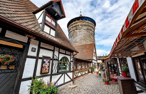 Alley with small shops in the Handwerkerhof, behind Frauentorturm, Nuremberg, Middle Franconia,