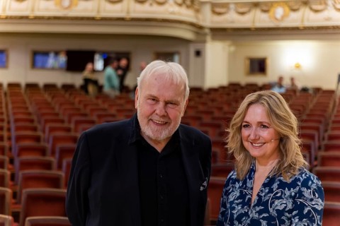 SemperOperaball is back! After a three-year break due to the pandemic, the Semper Opera will open