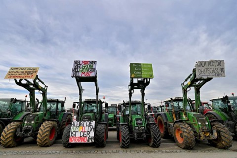 Farmers' protest, protest posters on tractors, tractors, Stuttgart, Baden-Württemberg, Germany,