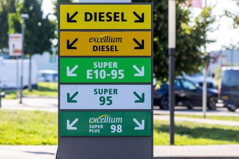 Petrol station on the A8 motorway, Total Energies petrol pump, Denkendorf, Baden-Württemberg,