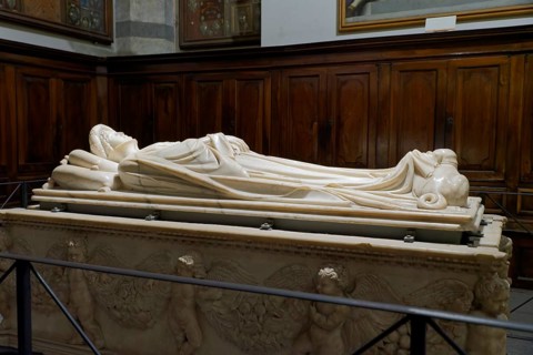 Tomb of Ilaria del Caretto, Monumento funebre a Ilaria del Carretto, sculptor Jacopo della Quercia,