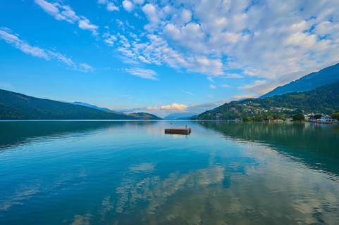 Lake, reflection, bathing raft, sky, clouds, sunrise, summer, Lake Millstatt, Döbriach, Carinthia,