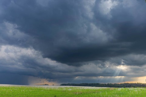 Thunderclouds over the Klingenberg Dam in the Ore Mountains, Klingenberg, Saxony, Germany, Europe