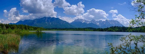 Barmsee, Karwendel mountains in the background, Krün, Werdenfelser Land, Upper Bavaria, Bavaria,