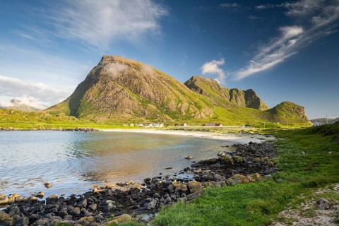 Beach and mountains, fishing village Hovden, Langoya island, Vesteralen archipelago, Norway, Europe