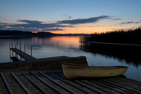 Lake Waginger See, jetty, after sunset, Kühnhausen, Berchtesgadener Land, Bavaria, Germany, Europe