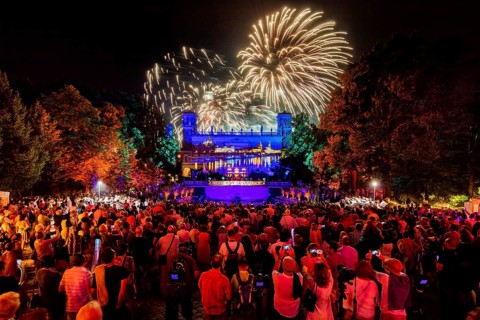 DEU Saxony Dresden 10th Dresden Castle Night Fireworks at Albrechtsberg Castle