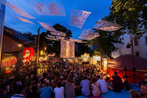 DEU Saxony Dresden Schaubudensommer The International Summer Festival for Theatre, Pleasure and