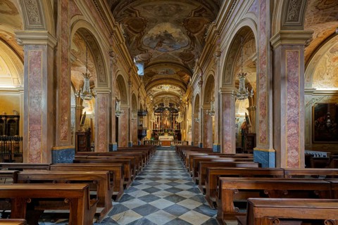 Nave and choir, San Pietro, Baroque, Cherasco, Province of Cuneo, Langhe, Piedmont, Italy, Europe