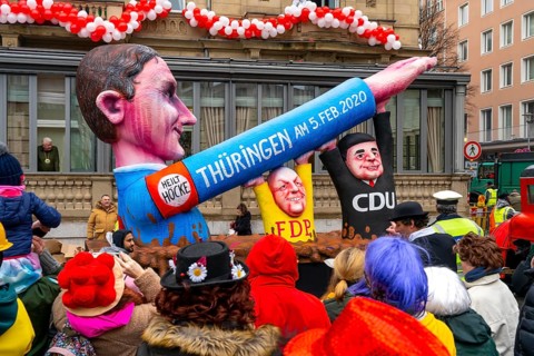 Rose Monday parade in Düsseldorf, street carnival, carnival float by float builder Jacques Tilly,