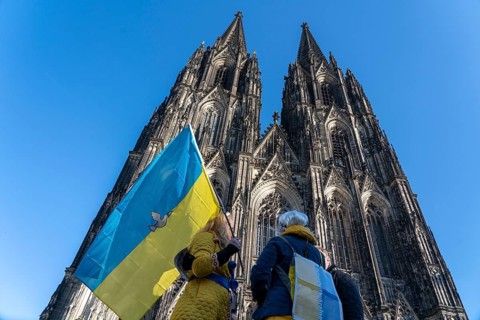 Peace demonstration against the war in Ukraine, instead of the Rose Monday parade in Cologne, with