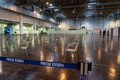 Construction of a vaccination centre for corona vaccinations, in a hall at Messe Essen, by the