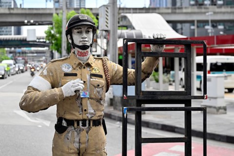 Traffic policeman dummy, Bangkok, Thailand, Asia