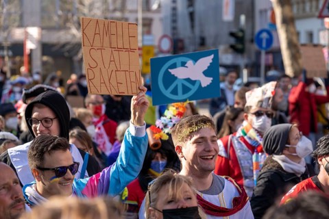Peace demonstration against the war in Ukraine, instead of the Rose Monday parade in Cologne, with