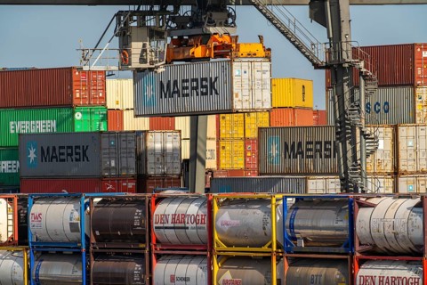 Port of Duisburg Ruhrort, Container freighter being loaded and unloaded at DeCeTe, Duisburg
