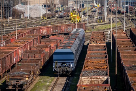Metal scrap delivery, by rail, to HKM, Hüttenwerke Krupp-Mannesmann in Duisburg-Hüttenheim, they