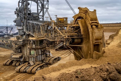 Opencast lignite mine Garzweiler 2, bucket wheel excavator 261 excavating the surface, at the rest