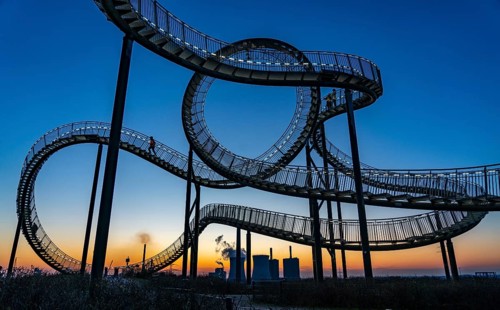 Landmark Angerpark Tiger & Turtle, Magic Mountain, walk-in sculpture in the form of a rollercoaster
