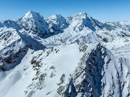 Aerial view, snow-covered mountain landscape, view of Ortler, Monte ZebrÃ¹, Königsspitze in the