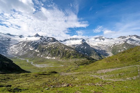 Panorama, Picturesque mountain landscape, Mountain peaks with snow and glacier Schwarzensteinkees,