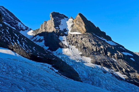 Ufem Stock summit above the Blüemlisalp glacier, Kandersteg, Bernese Oberland, Switzerland, Europe