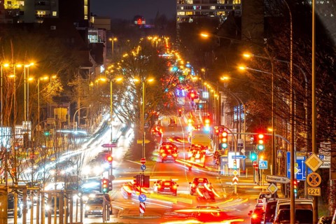 Evening city centre traffic, rush hour, AlfredstraÃŸe, B224, in Essen, Germany, Europe