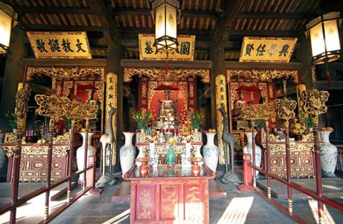 Altar in the Temple of Literature in the Old Quarter of Hanoi, Vietnam, Asia