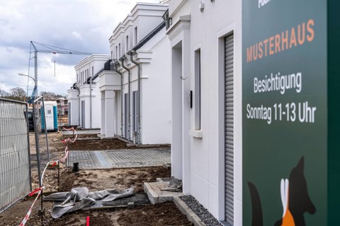 New development district, around 140 detached and semi-detached villas being built in the south of