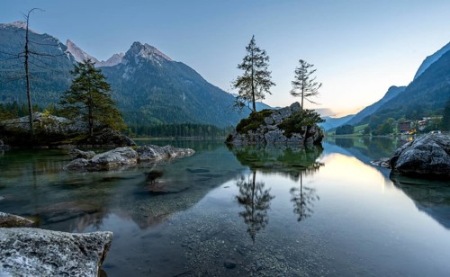 Hochkalter reflected in Hintersee, at sunset, Berchtesgaden National Park, Ramsau, Upper Bavaria,