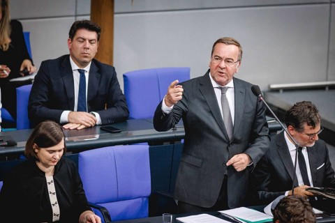 Boris Pistorius, Federal Minister of Defence, during government questioning in the Bundestag in