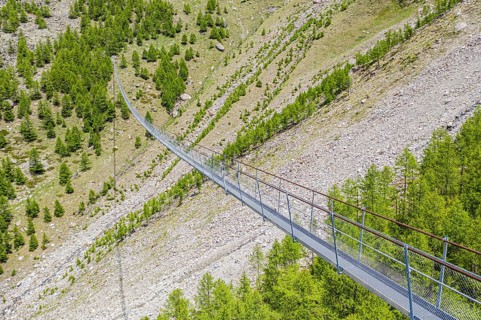 Aerial view, drone shot, Charles Kuonen suspension bridge, part of hiking trail Europaweg, Matter