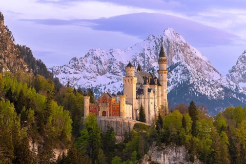 Neuschwanstein Castle near Füssen, evening mood, Schwangau, AllgÃ¤u Alps, snow, OstallgÃ¤u,