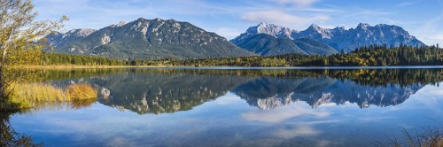 Barmsee, behind it the Karwendel mountains, Werdenfelser Land, Upper Bavaria, Bavaria, Germany,