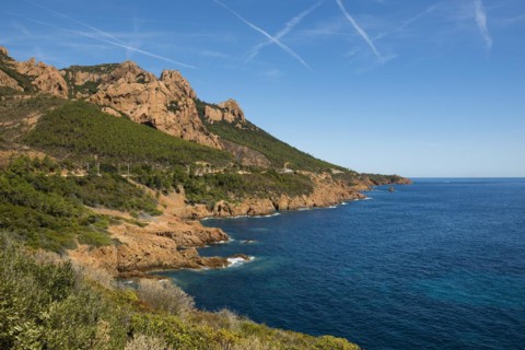 Coast and red rocks, Massif de l'Esterel, Esterel Mountains, Département Var, Région