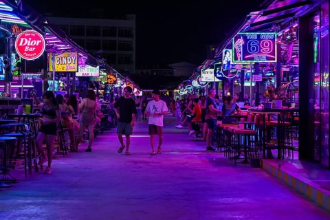 Nightlife bar complex