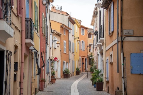 Colourful houses in Fréjus, Var, Provence-Alpes-Cote d'Azur, France, Europe