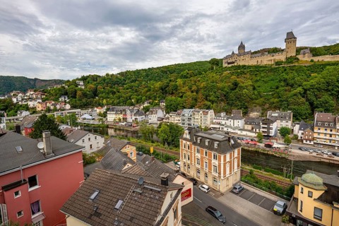 The town of Altena in the Sauerland, MÃ¤rkischer Kreis, Altena Castle, the first German youth
