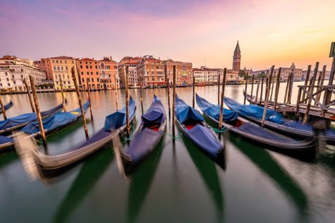 Venetian gondolas, boat dock at the customs office on the Grand Canal, Gondola Traghetto Dogana,