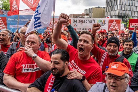 Demonstration by many thousands of steelworkers in front of the ThyssenKrupp headquarters in Essen