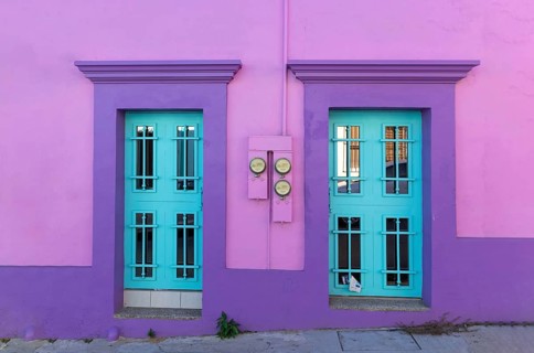 Mexico, Mazatlan, Colorful old city streets in historic city center near El Malecon promenade,