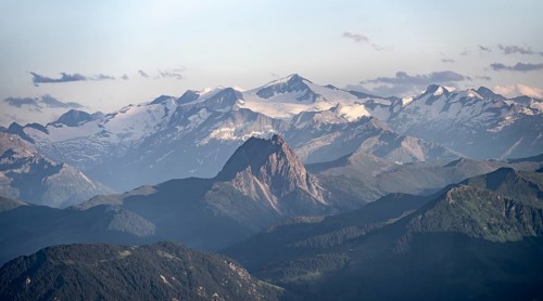 Evening atmosphere, view of GroÃŸvenediger and Venediger group in the Hohe Tauern, in front GroÃŸer