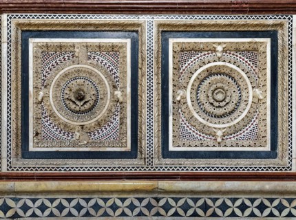 Decorative roses with animal heads, marble, detail baptismal fountain, sculptor Guido Bigarelli,
