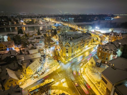 Still an insider tip, the small Christmas market on Körnerplatz, organised by Elbhangfest e.V