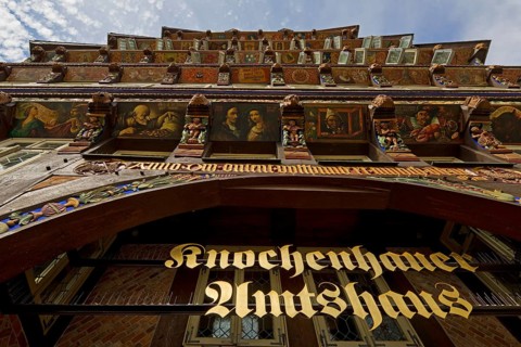 Historic Knochenhaueramtshaus on the market square, Old Town, Hildesheim, Lower Saxony, Germany,